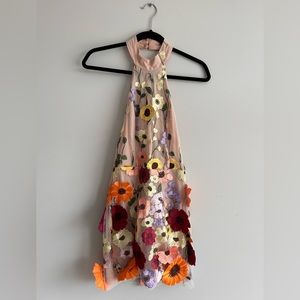 Flower embroidered fashion dress size small